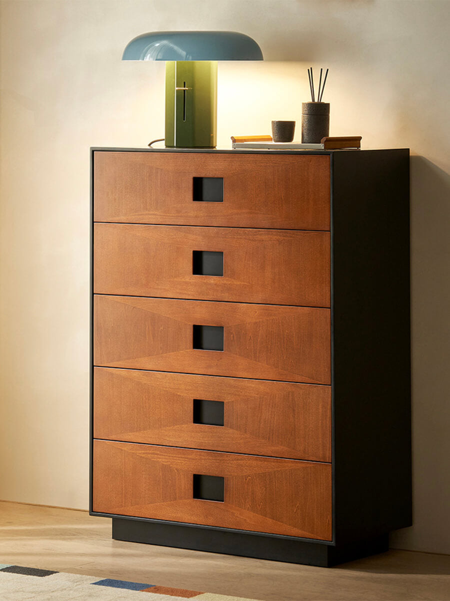 Gentle Chest of Drawers