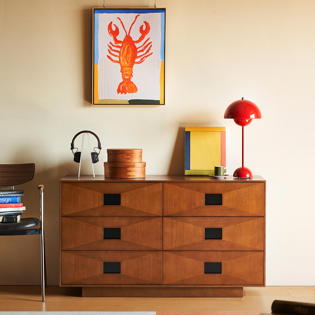 Gentle Chest of Drawers