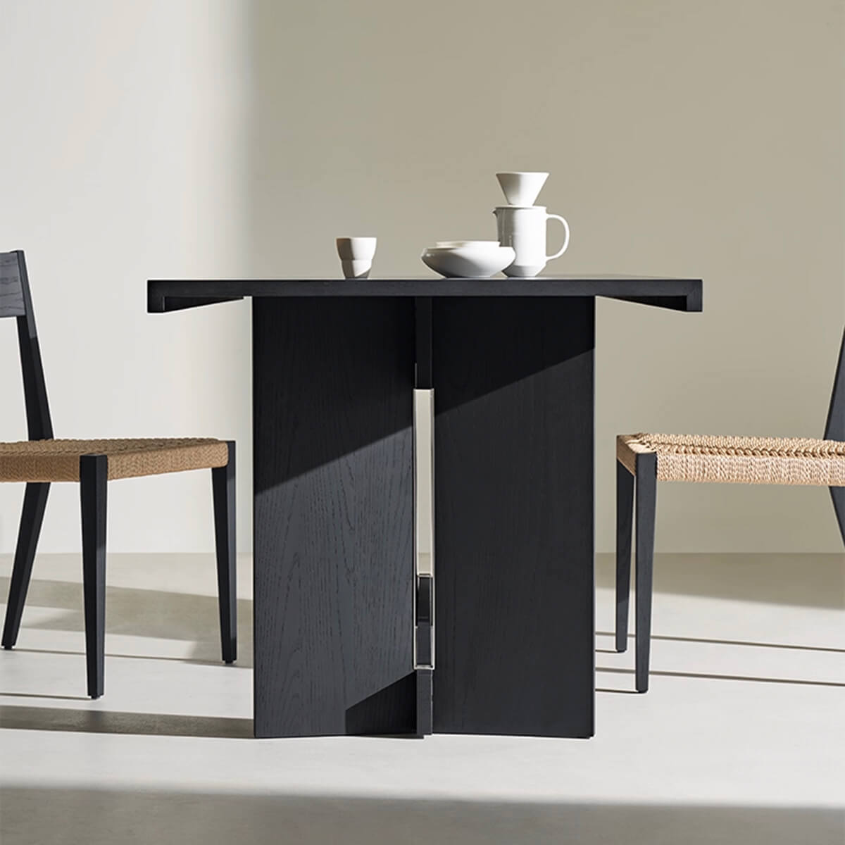 Noir Dining Table