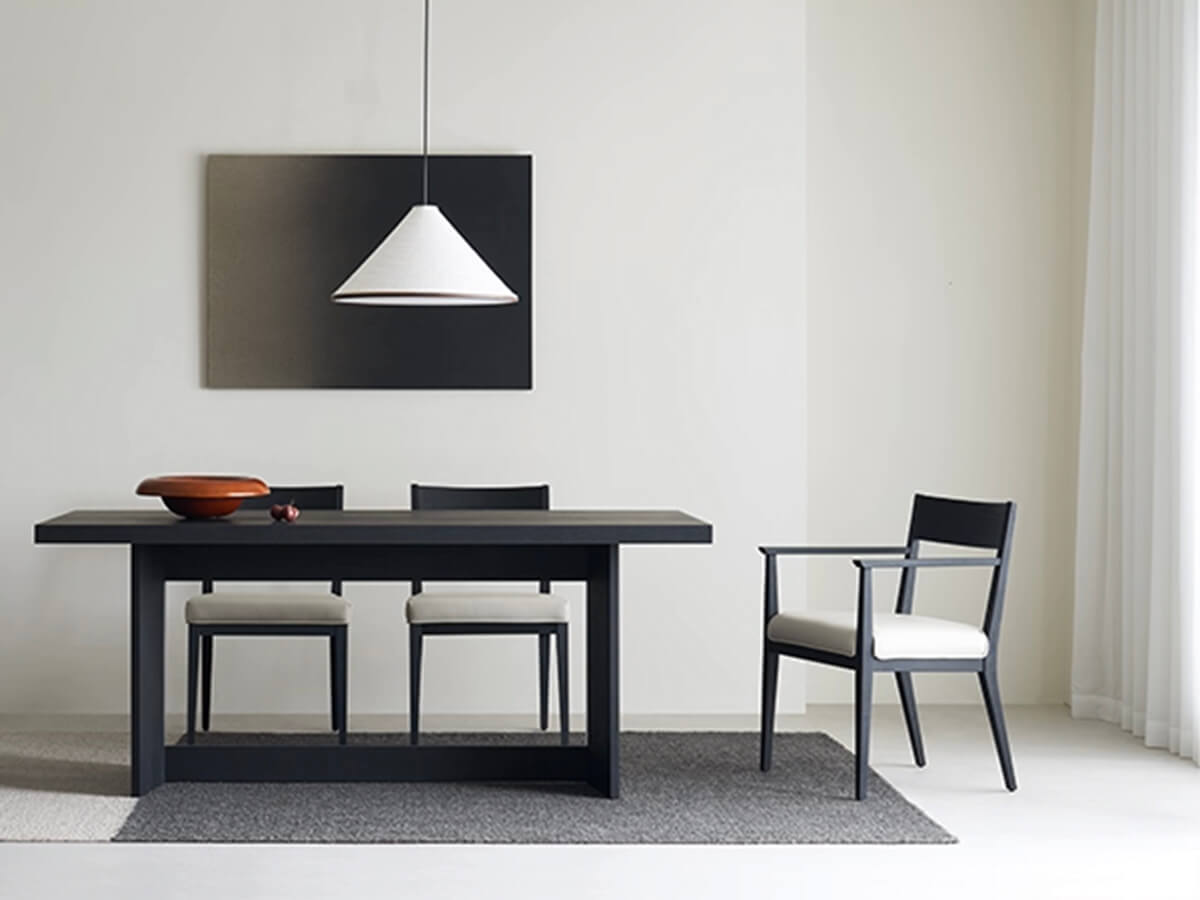 Noir Dining Table