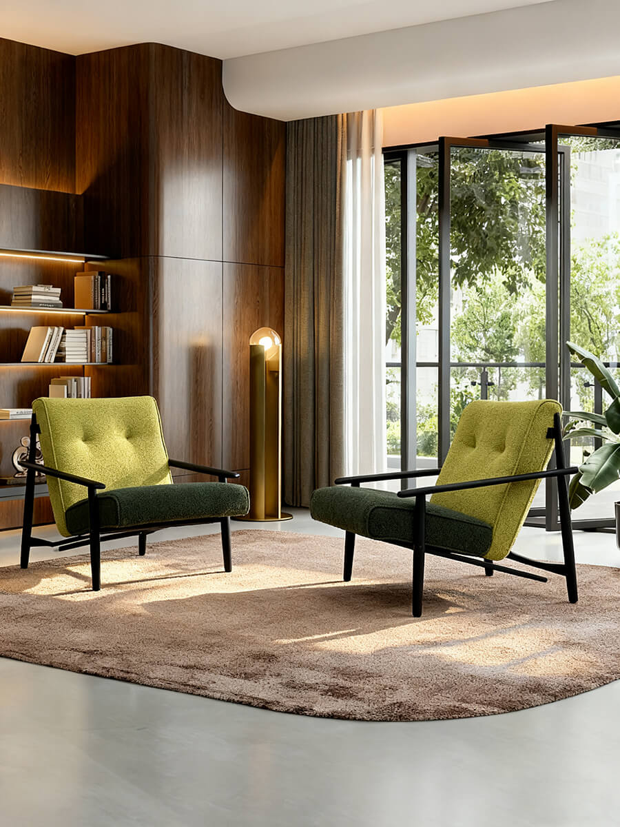 Trio Armchair Replica
