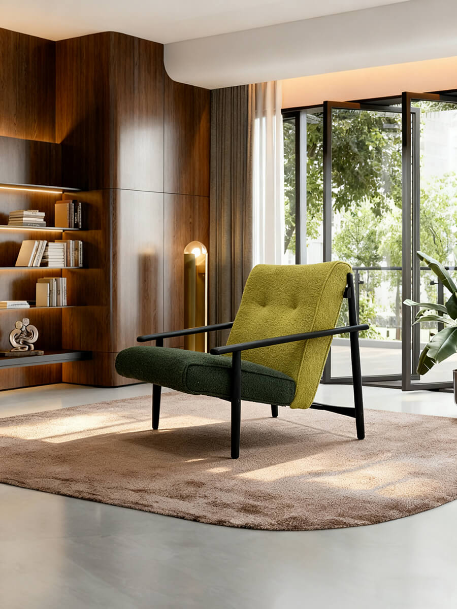 Trio Armchair Replica