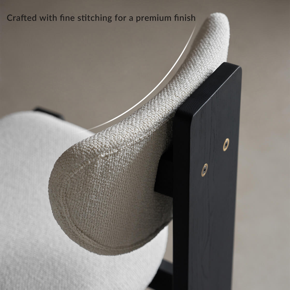 Bianca curved upholstered backrest detail