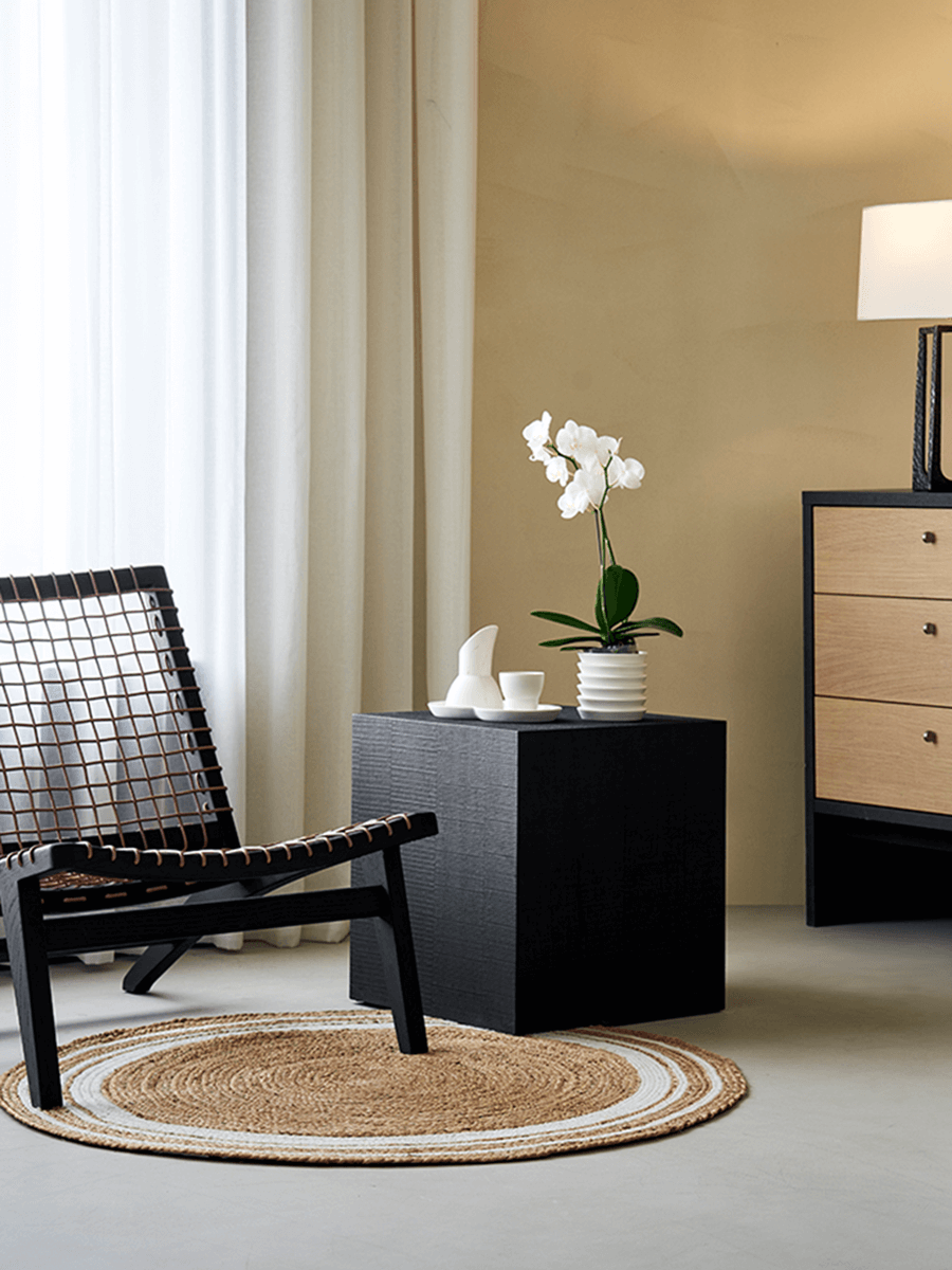 Clara Side Table