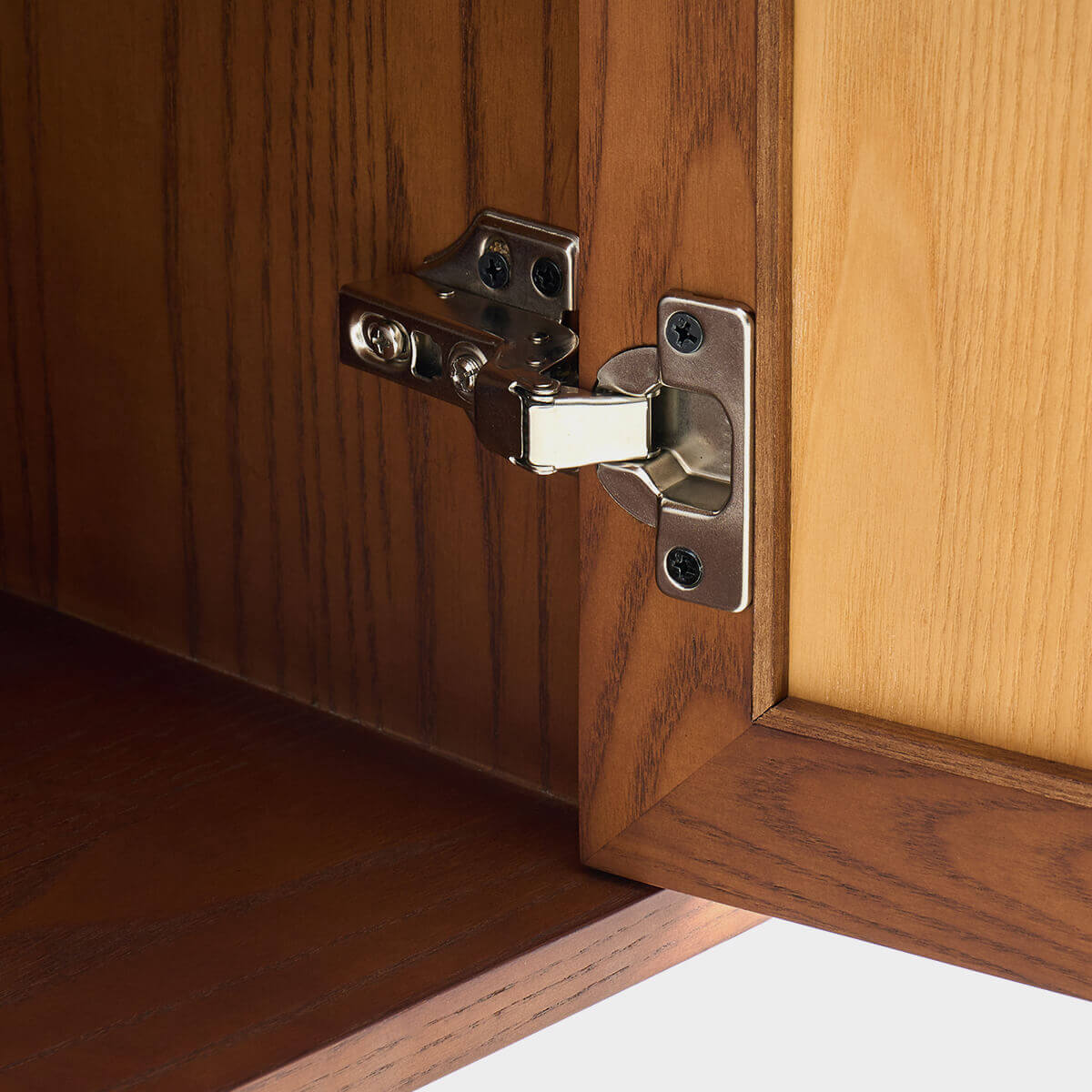 Elmora Sideboard soft-close hinge detail