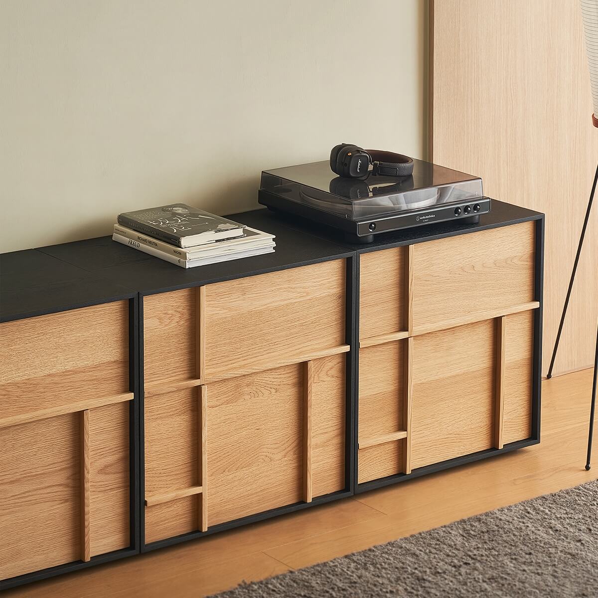Field Chest of 2 Drawers