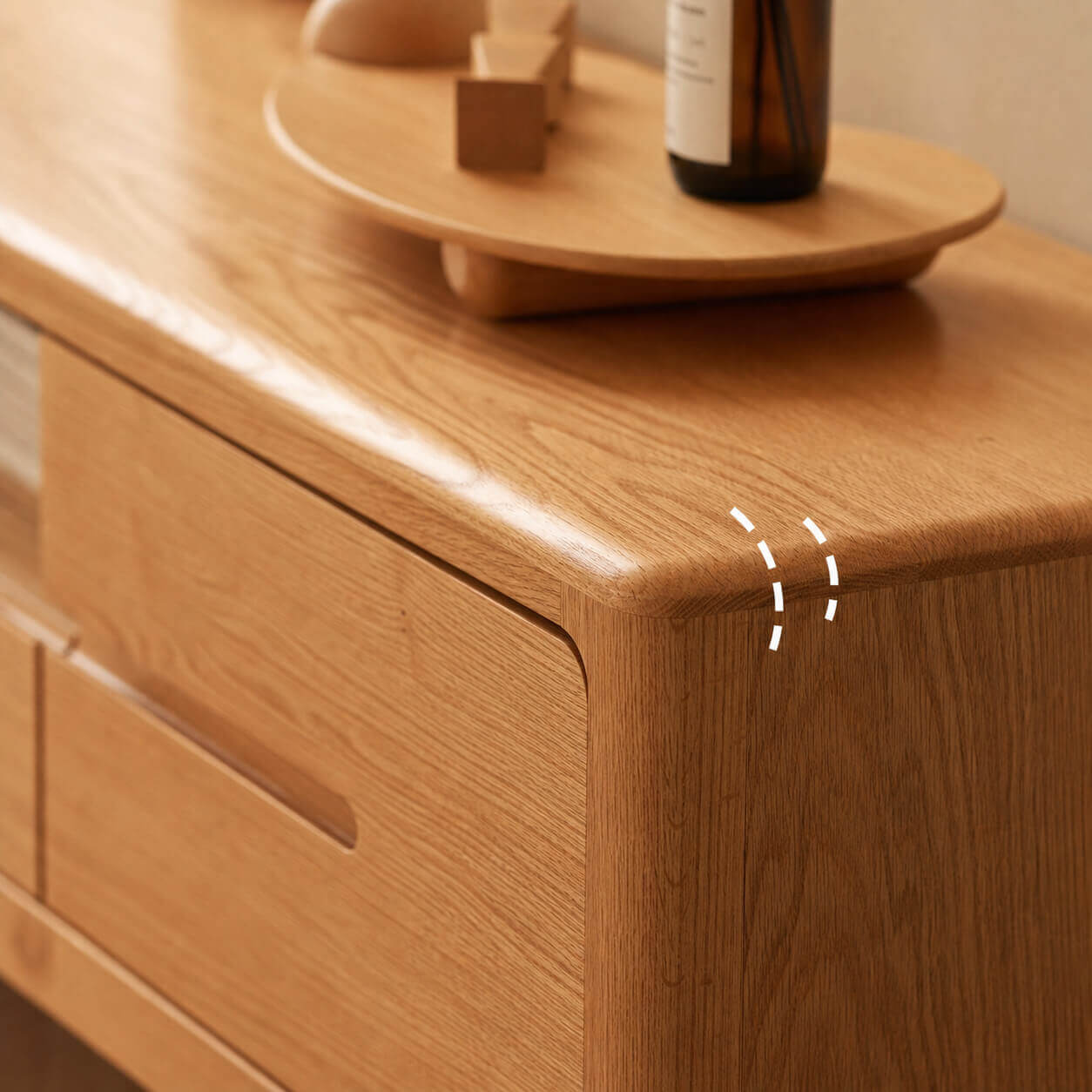 Rounded corner detail of Gamo Solid Oak TV Unit