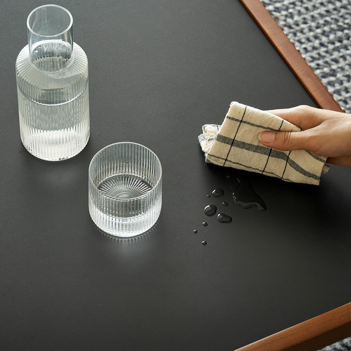 Easy-to-clean black sintered stone surface on the Gentle Coffee Table