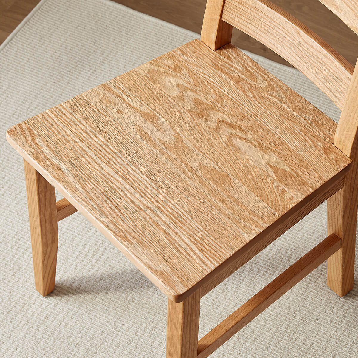 Solid oak seat detail of the Grant dining chair