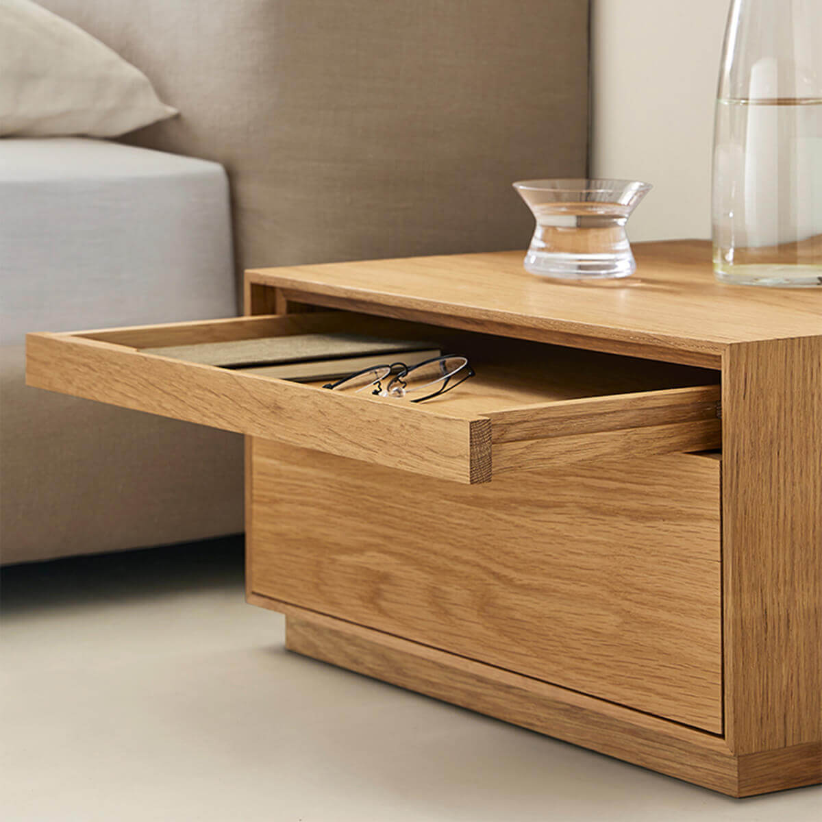 Heidelberg Bedside Table