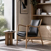 Hult armchair with top-grain leather main