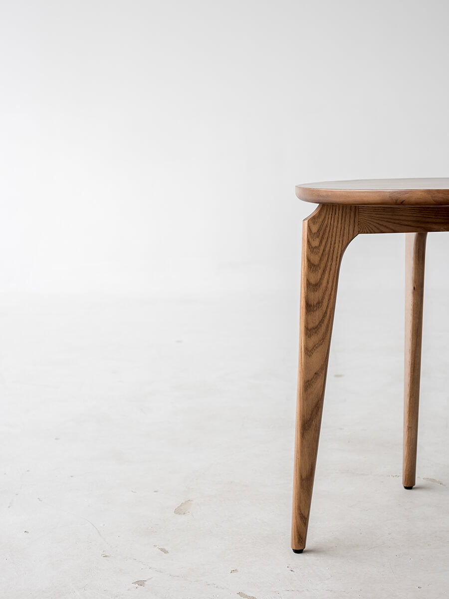Sculpted solid American ash leg detail on the Link side table