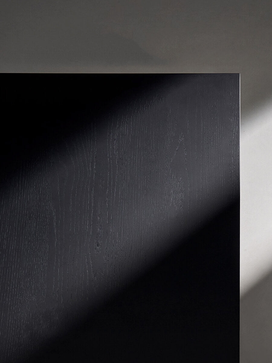 Mega Black Coffee Table Wood Grain Detail