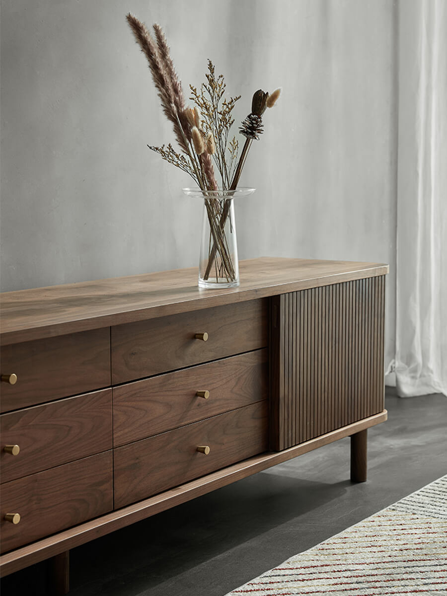 YSU-Luxemburg Solid Walnut TV Unit