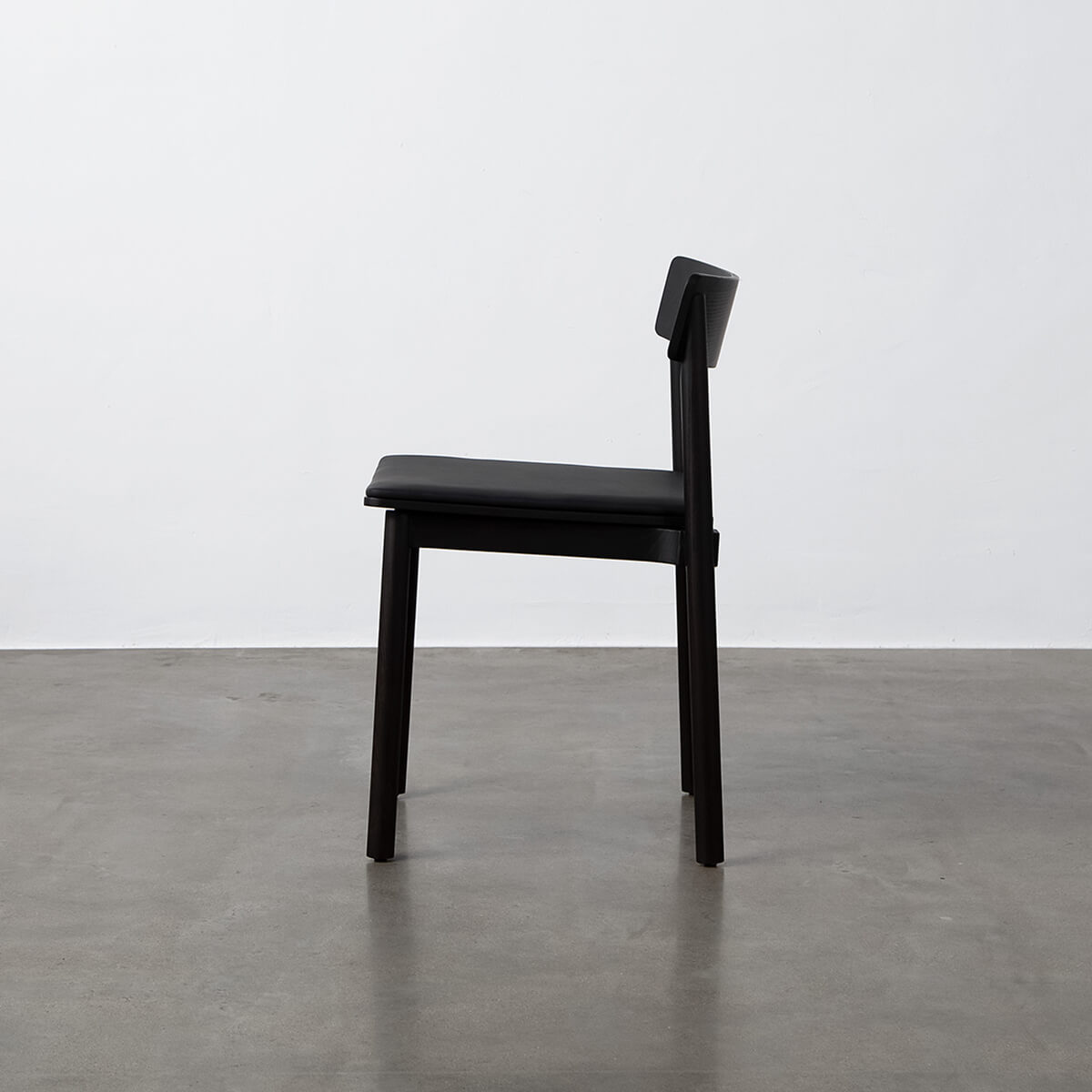 Betty TK2 Chair Replica