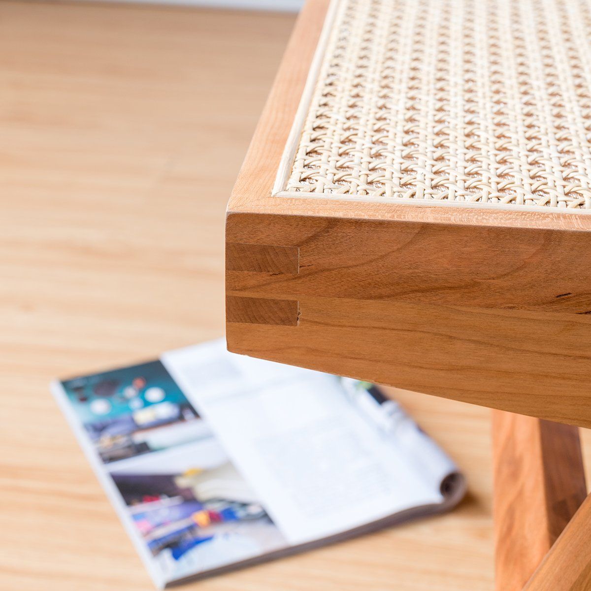 Close-up of the Sandy bench natural woven rattan seat