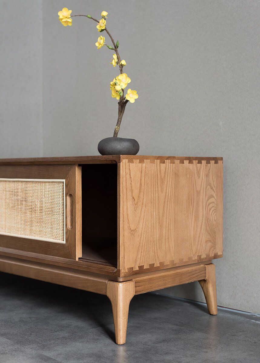 Stockholm Solid Ash TV Unit Side Profile and Joinery Detail